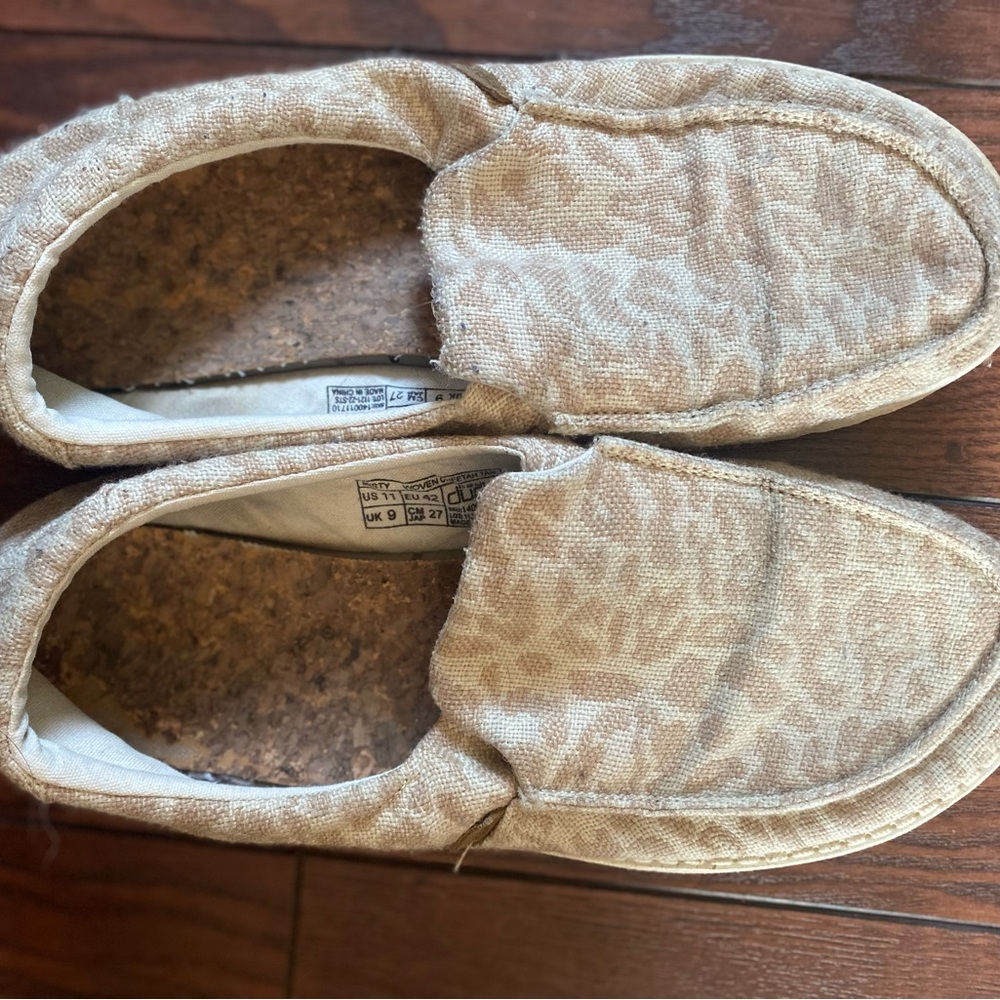 Hey Dude Tan Loafers